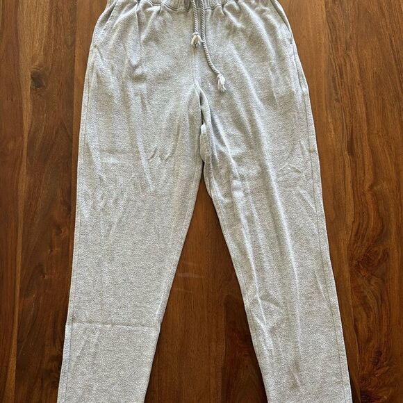 Faherty Gray Joggers with Soft Fabric and Adjustable Waist - Picture 1 of 5